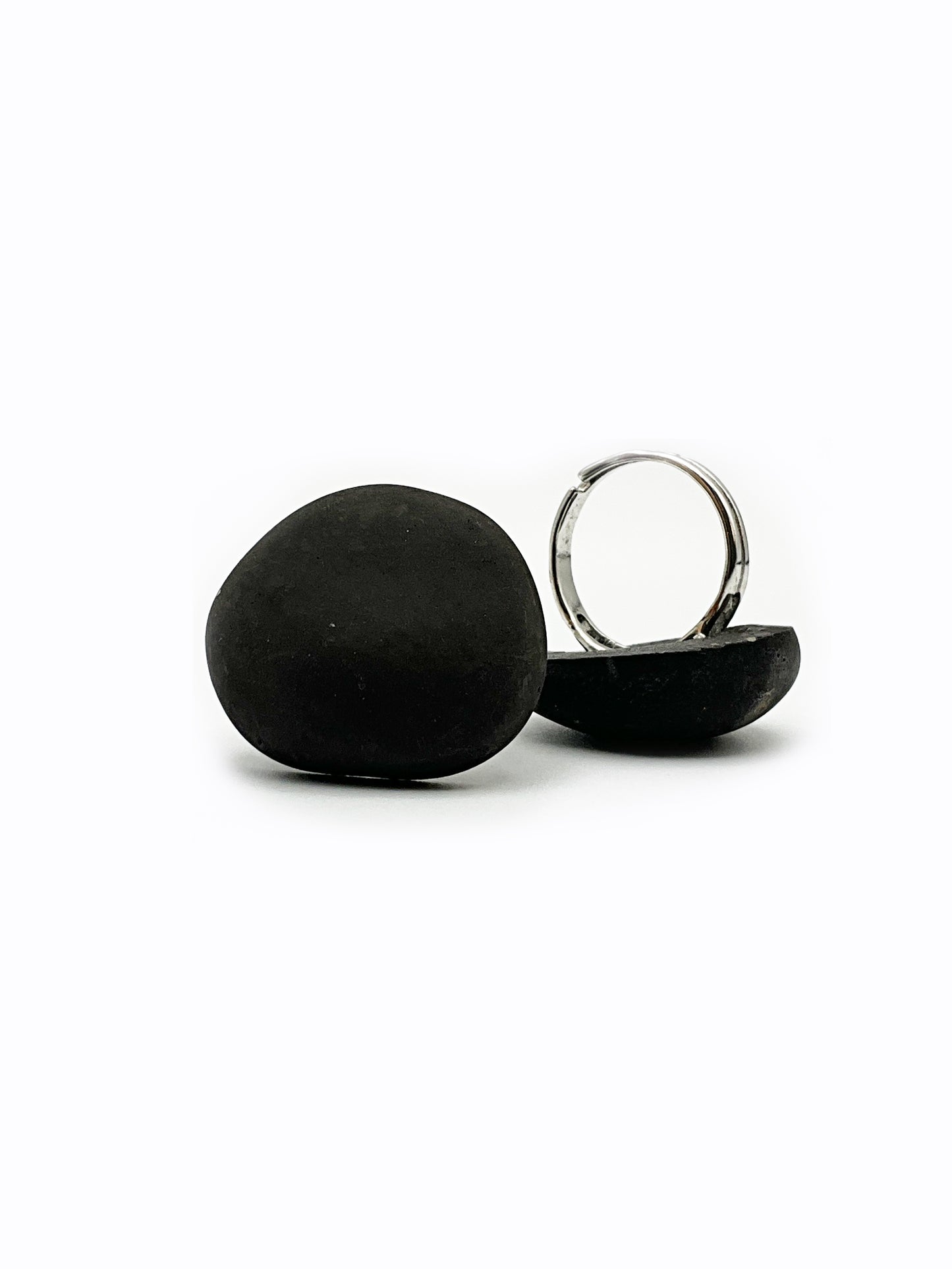 Cement Drop Black
