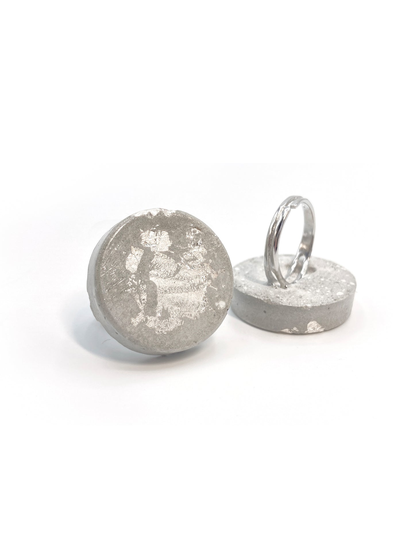 Round Silver Ring