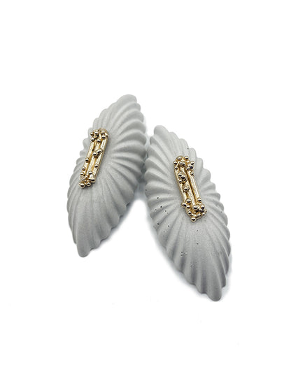 Fluid Elegance Earrings