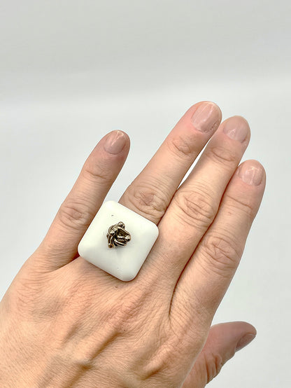 Artisanal ring silver bronze cement white